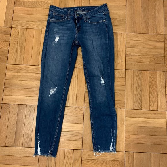 ZARA low waisted ripped Jeans - Picture 5 of 5